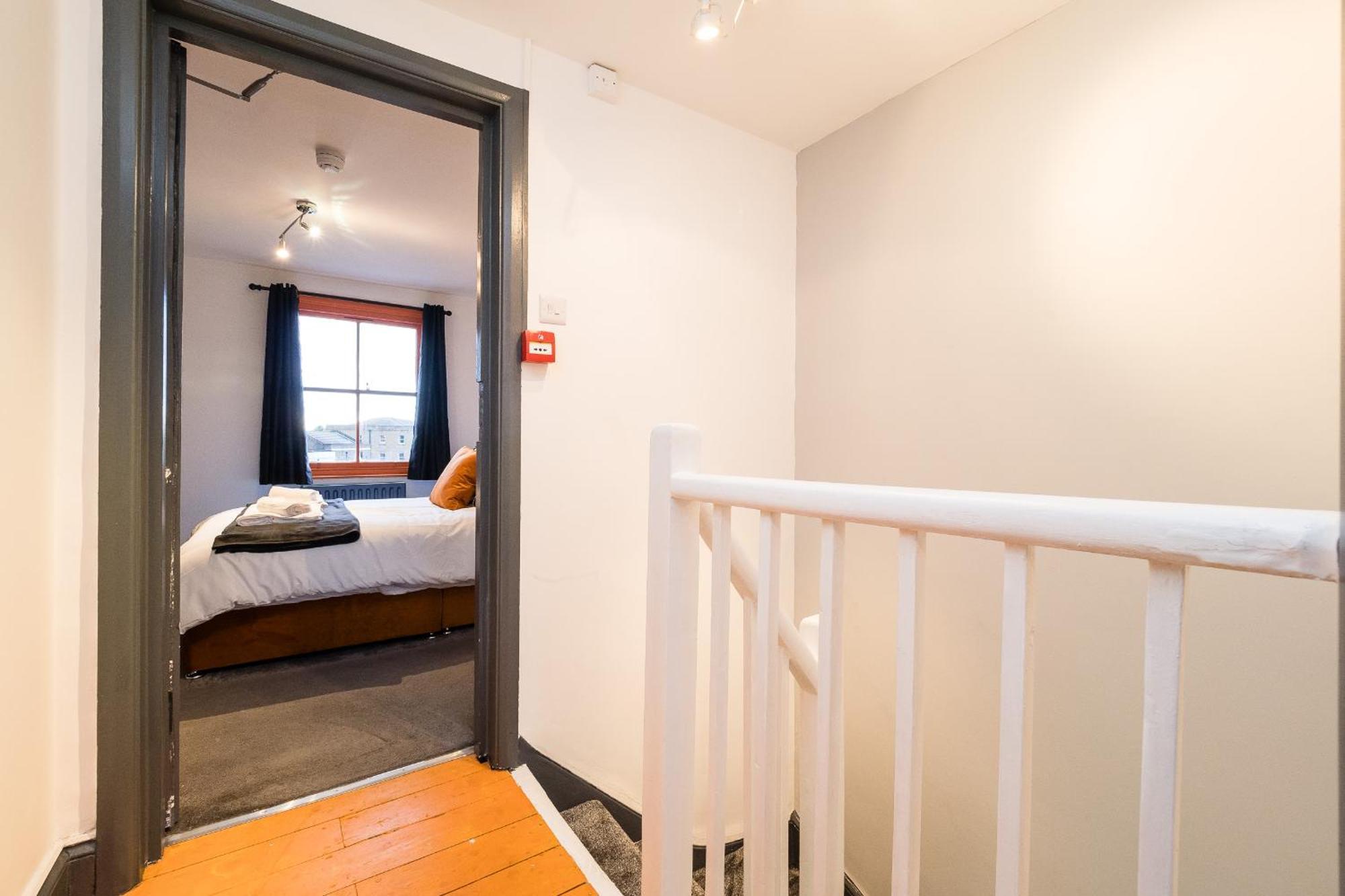 Spacious 6 Ensuite Bedroom House In Central London Exterior foto